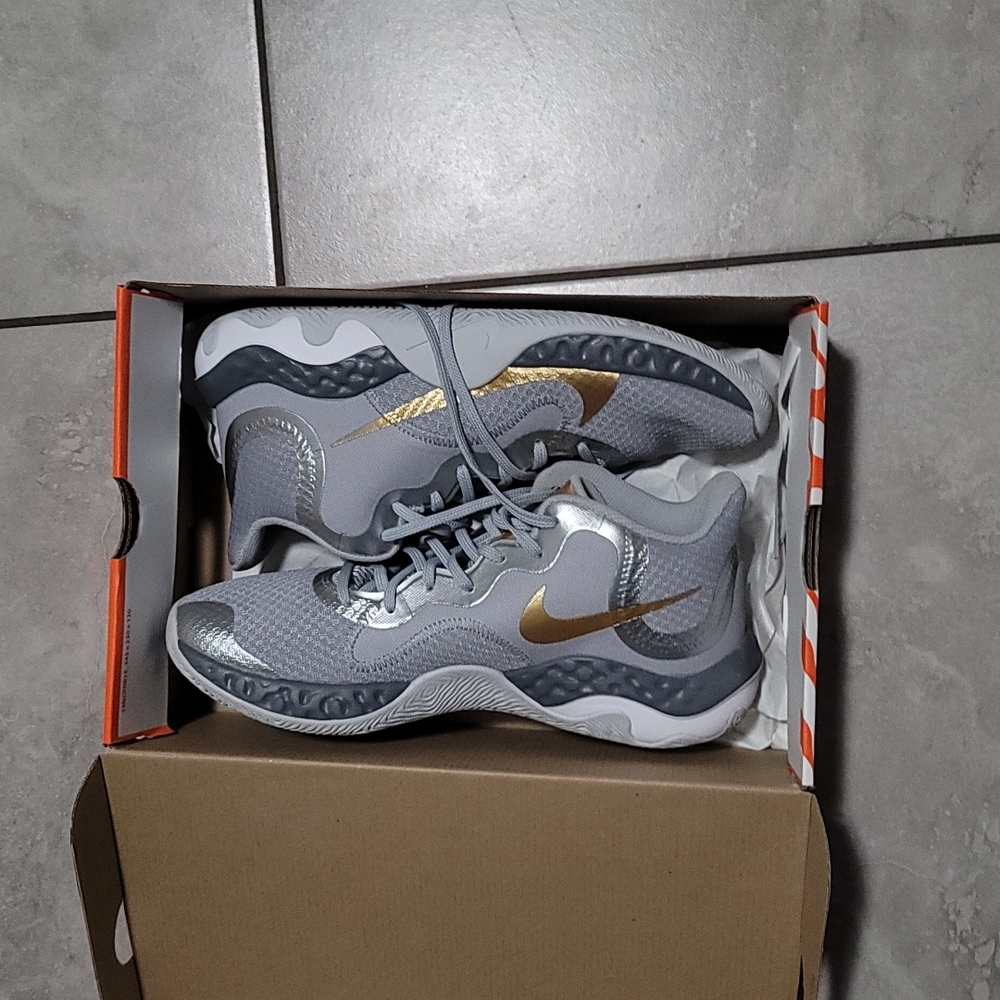 Nike Renew Elevate